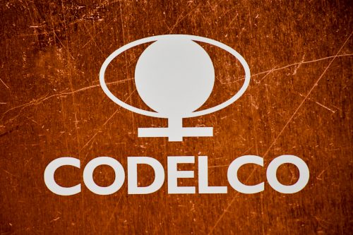 Codelco despide a 21 trabajadores por mal uso de licencias médicas: otros 97 corren riesgo de ser desvinculados
