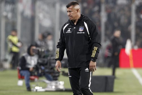 Humillado en Argentina: el rendimiento de Jorge Almirón desde que llegó a Colo Colo