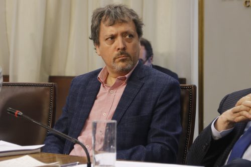 Ley de Fraccionamiento: Gobierno descarta salida de subsecretario de Pesca tras "error" en presentación de datos en discusión parlamentaria