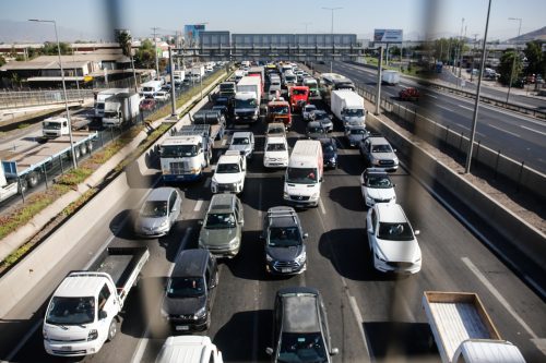 Experto destaca cambios en prevención vial: cinco personas mueren al día en Chile por accidentes de tránsito