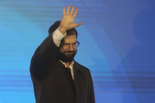 Presidente Boric anuncia que se mudará a San Miguel: 