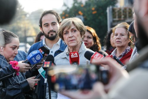 “Estos reemplazos de licencias falsas son 10 teletones al año”: Evelyn Matthei endurece el tono por fraude en el sector público