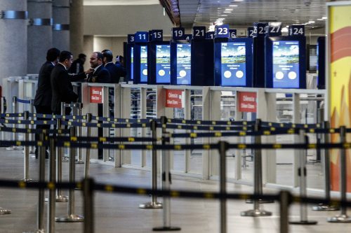Detienen a tres sujetos que fueron deportados desde Estados Unidos: Mantenían orden de detención vigente