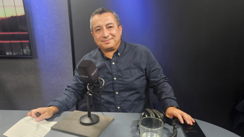 Good Neighbors, la ONG que ayuda a terminar la enseñanza media por WhatsApp y que ha ayudado a más de ocho mil personas