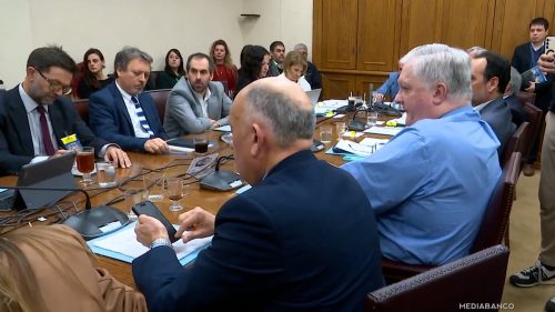 Comisión mixta no alcanza unanimidad y votará fraccionamiento de merluza común por separado