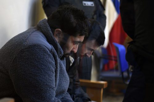 Megaincendio de Viña del Mar: Fiscalía revela chats en audiencia de formalización de dos nuevos bomberos imputados