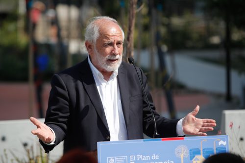 Ministro Montes por Plan de Emergencia Habitacional: 