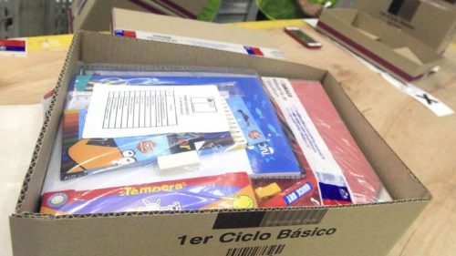 Contraloría detecta que Junaeb no entregó más de un millón de kits de útiles en 2024: Entidad asegura que completó el proceso
