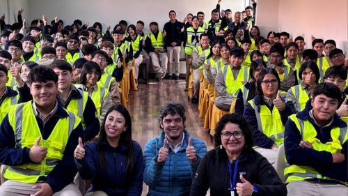 Las historias de éxito de liceo coadministrado por Fundación Collahuasi en Alto Hospicio