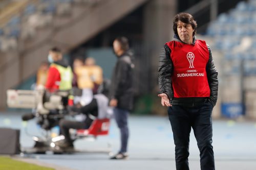 Universidad Católica oficializó a Daniel Garnero como su nuevo DT