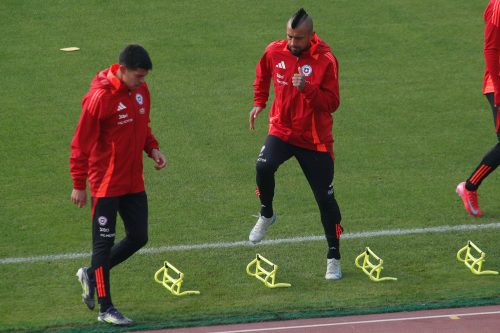 La Roja en capilla por tarjetas amarillas: Los cuatro jugadores de la Selección Chilena en riesgo de suspensión