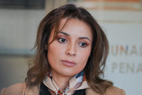 Suspenden temporalmente arresto domiciliario total de Camila Polizzi para trabajar en local nocturno