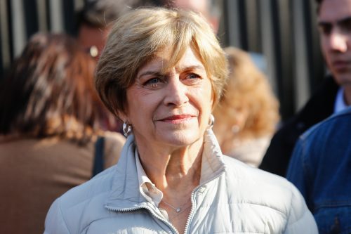 Evelyn Matthei acusa a republicanos por campaña en su contra: "Es asquerosa"