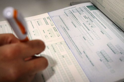 Alza del 321% en una década: Contraloría detecto que sector municipal pagó $388 mil millones por licencias en 2024