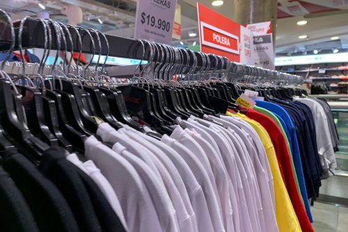 Ropa gratis en el MUT: marca ofrece remate de temporada hasta el 13 de julio