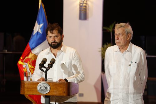 Presidente Boric encabezará cumbre internacional por la defensa de la democracia en Santiago