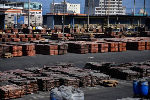 Cobre chileno se salva de aranceles del 50% de Trump: Productos refinados quedan fuera de la medida