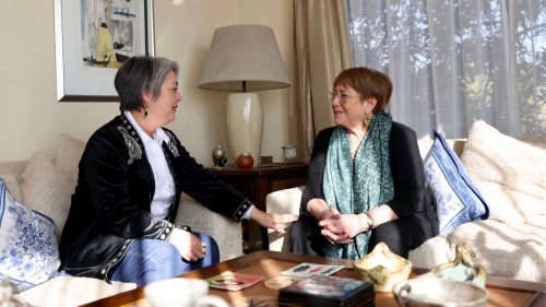 Jeannette Jara se reunió con la expresidenta Michelle Bachelet