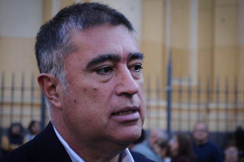 Tras desalojo de liceos: Desbordes califica a estudiantes involucrados en disturbios como 