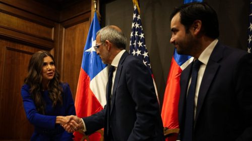 Visa Waiver sigue para Chile: ministros Cordero y Gajardo se reunieron con secretaria de Seguridad Nacional de EE.UU.