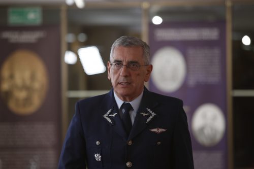 Comandante en jefe de la FACH por instrucción de Presidente Boric: 