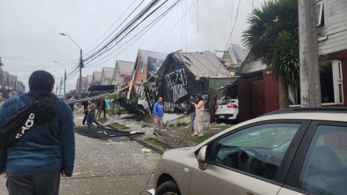 Explosión destruyó una casa y provocó muerte de adulta mayor en Temuco