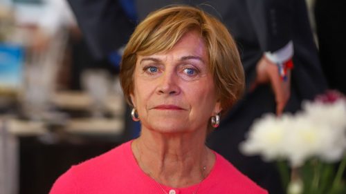 Matthei tras ser alcanzada por Parisi en Cadem: 