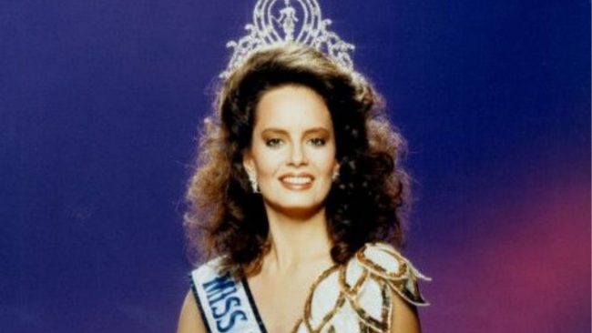 Cecilia Bolocco sería la reina de Chile si existiera la realeza según Cadem 5C