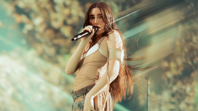 ¿Quién es Judeline? La cantante española considerada la "nueva Rosalía" que está en Lollapalooza Chile 2026