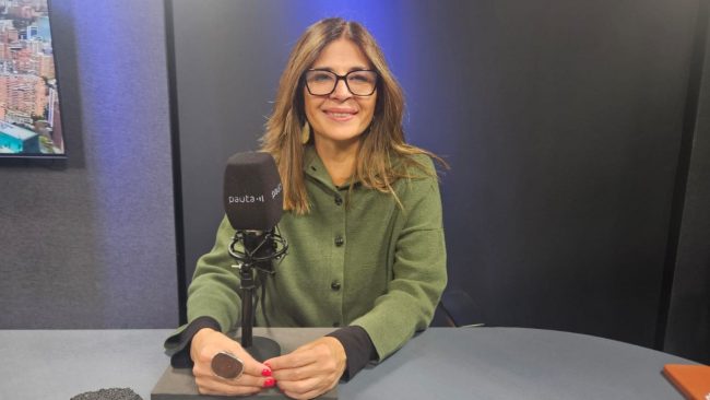 Marcela Ríos advierte que para garantizar seguridad se deben proteger la democracia y los derechos humanos