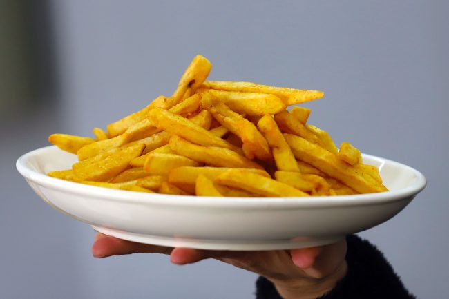 Día de la papa frita en Chile: ¿Qué ofertas y promociones hay este miércoles?