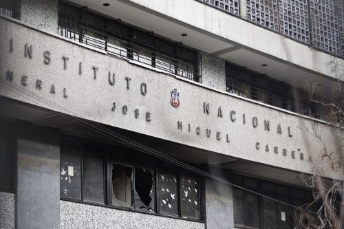 Exrector Instituto Nacional sobre grupos violentos: "Existe un interés oscuro detrás; hay adultos que influyen"