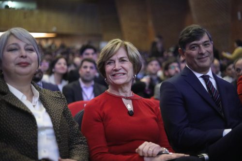 Evelyn Matthei se desmarca de Johannes Kaiser por su idea de romper tratados internacionales
