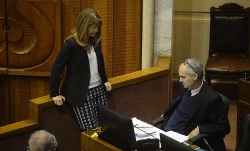 Chile Vamos y Demócratas en la recta final del pacto parlamentario para enfrentar las elecciones