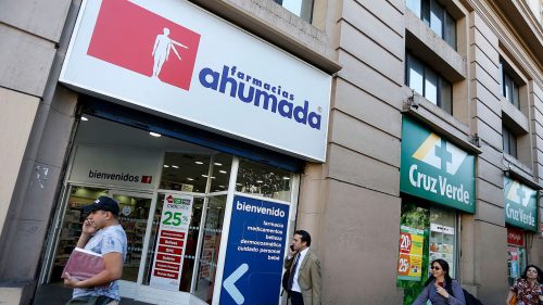Farmacias Ahumadas compensará a casi 34 mil consumidores por colusión de medicamentos