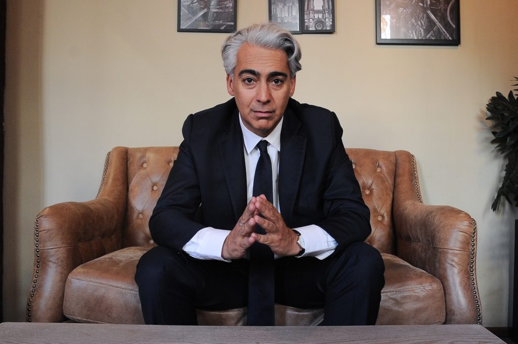 Marco Enríquez-Ominami logra recolectar firmas e inscribirá candidatura presidencial por quinta vez