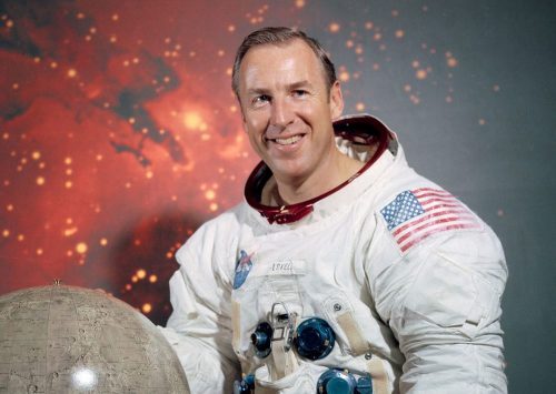 Muere astronauta James Lovell, protagonista de la célebre frase "Houston, tenemos un problema"