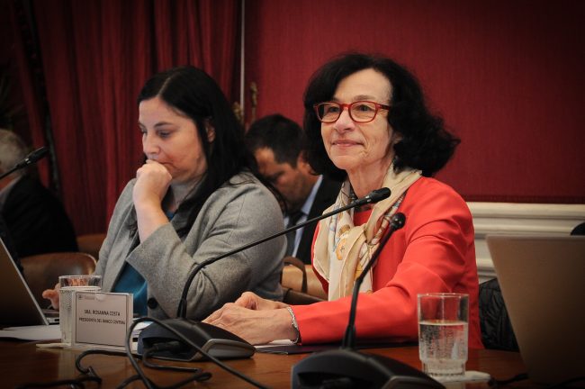 Presidenta del Banco Central por eliminación de la UF: 