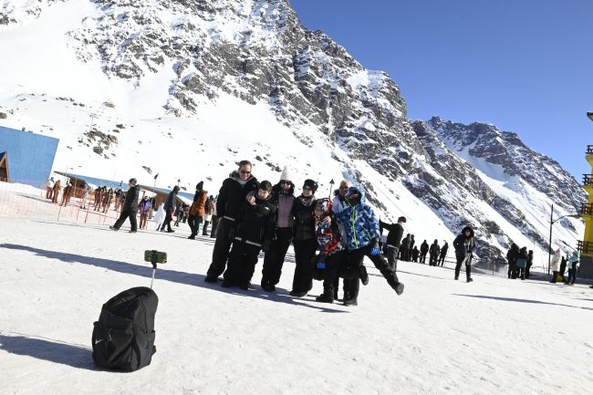 Turistas brasileños fueron los extranjeros con mayor consumo en Chile entre junio y julio