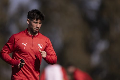 Nicolás Peric analizó a Independiente en la previa del partido con la "U" por Copa Sudamericana y apuntó a debilidad en sus laterales