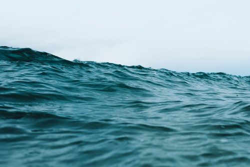 Water Positive: las iniciativas que reutilizan aguas lluvia y aguas servidas para combatir la escasez hídrica