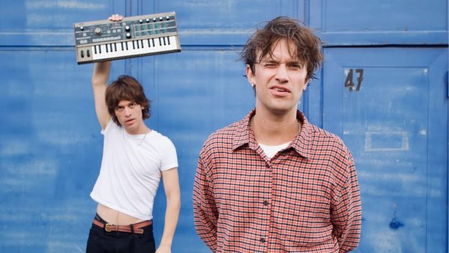 ¿Quiénes son Balu Brigada? Los hermanos neozelandeses llegan a Lollapalooza Chile 2026