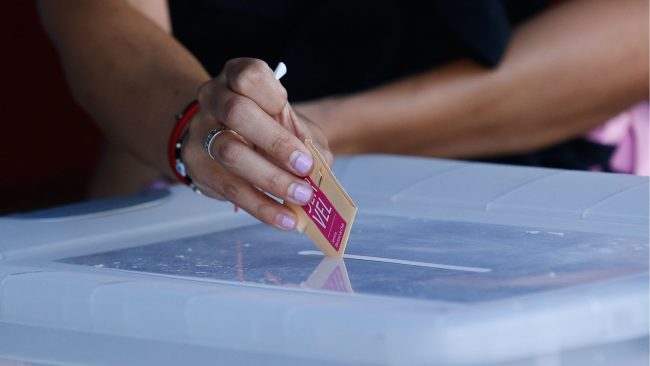 Senado aprueba voto obligatorio con multas: proyecto avanza a tercer trámite legislativo