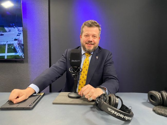 Kaiser por dichos de Artés: “Esperaría un distanciamiento más claro de la izquierda que participó en el golpe de Estado a Piñera