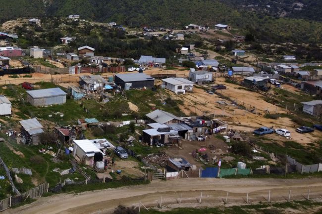 Tras años de juicios y demoras: comienza desalojo de la toma de Quilpué