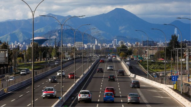 El cambio de patentes en Chile traerá unas nuevas placas: serán de color verde para los vehículos eléctricos