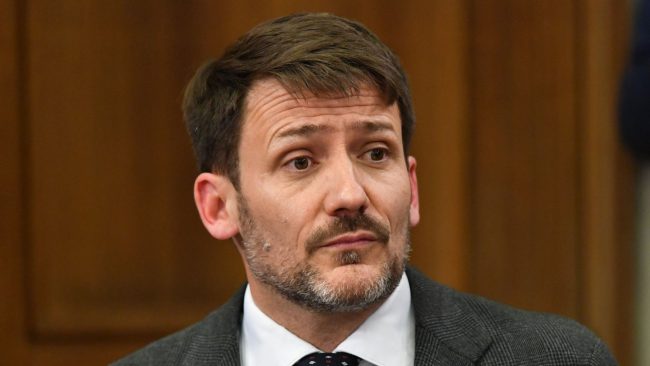 Oposición presenta acusación contra exministro Diego Pardow