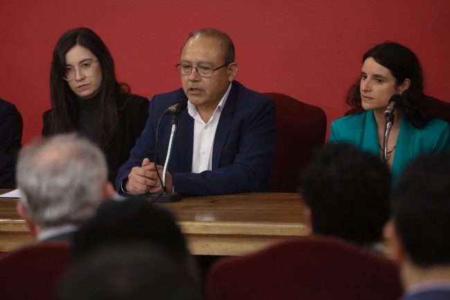 Gobierno remueve al subsecretario de la CNE tras polémico error en las tarifas eléctricas