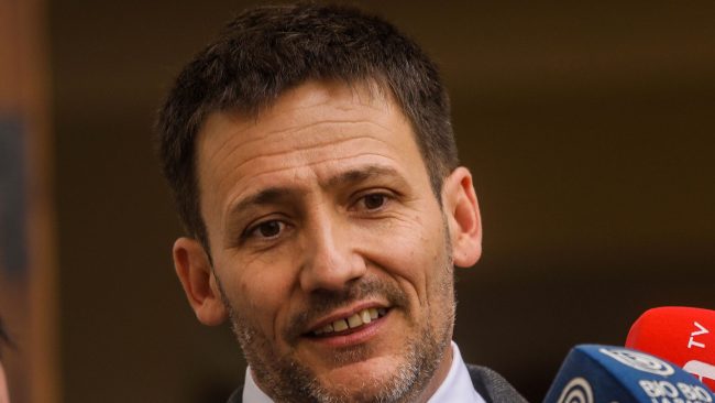 Pardow se salva: Senado rechaza la acusación constitucional contra el exministro de Energía