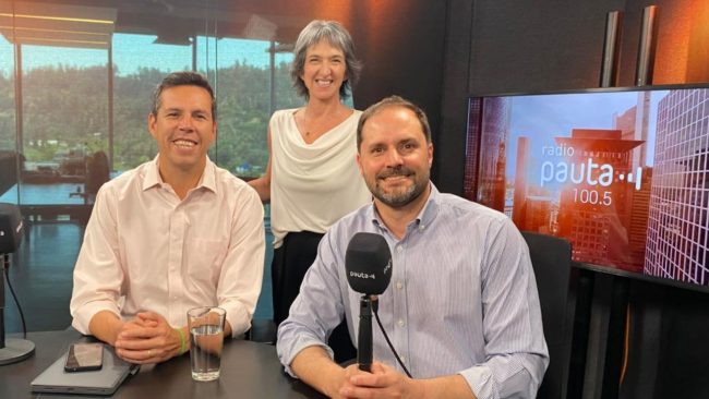 Claudio Castro y Jaime Bellolio debaten en La Mesa de Todos sobre seguridad y migración rumbo a la segunda vuelta